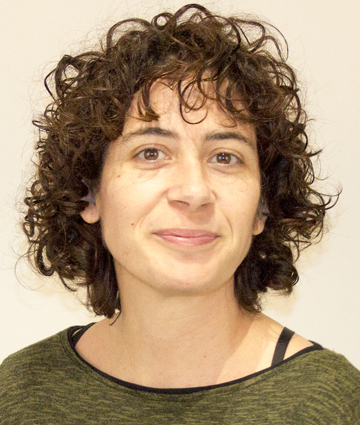 Dña. Rosana Martinez